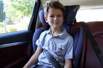 Transistor Diversiteit visie Kinderen in de auto | Hoe installeer je een kinderzitje met een  verhogingskussen?